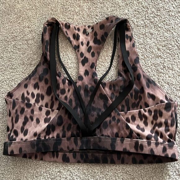 Fabletic Boost Medium Support Sports Bra Spotted - Picture 4 of 6